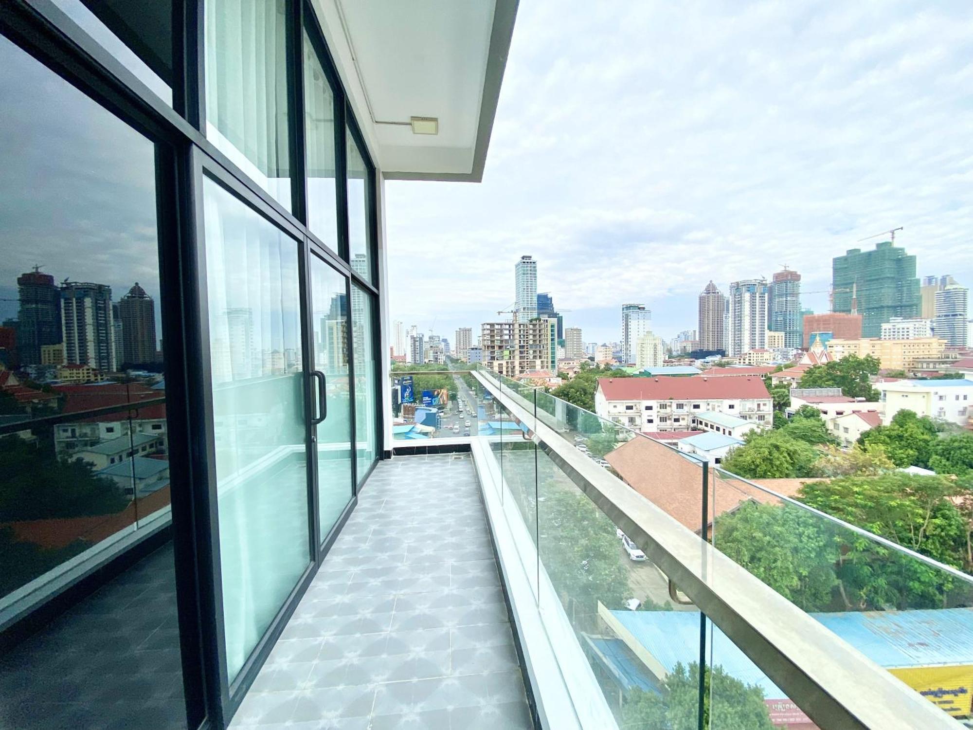 Wh Chamkarmon Residence Phnom Penh Ngoại thất bức ảnh
